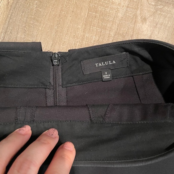 Aritzia Talula Berklee skort in size 2 - Picture 2 of 6